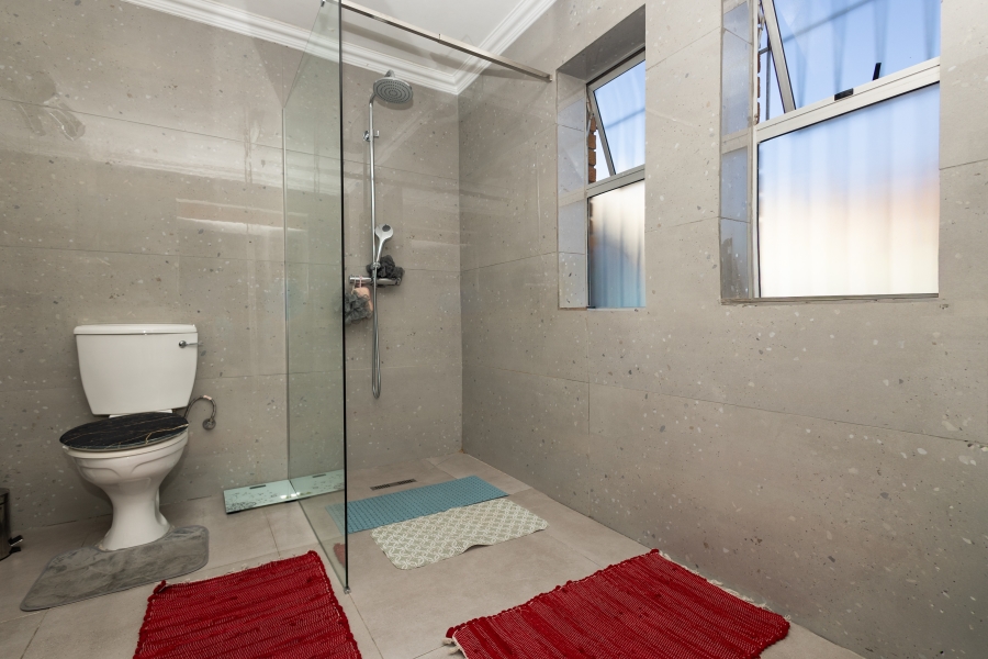 3 Bedroom Property for Sale in Table View Western Cape